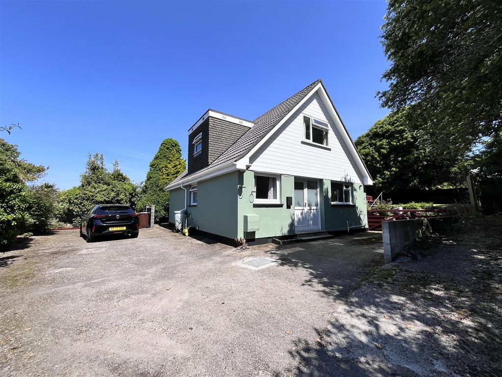 Property photo 1 of 24