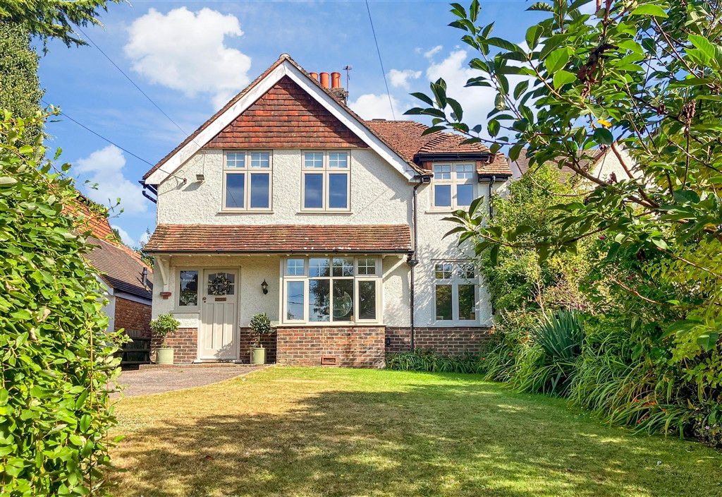 Property photo 2 of 15 Front