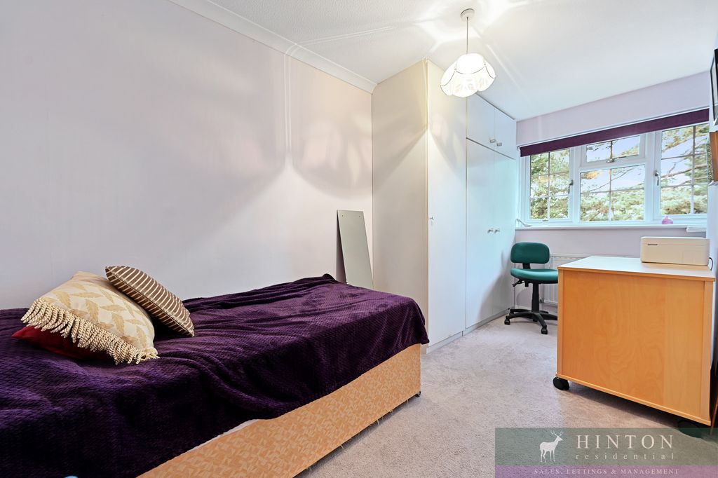 Property photo 3 of 12 3