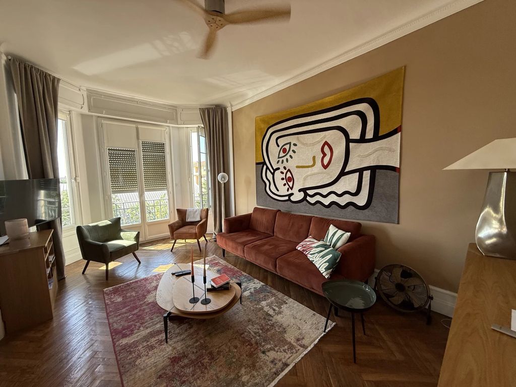 Property photo 1 of 14 Cannes – Carnot Sector | Beautiful 104 m² Apartment – 2 Bedrooms – Garage
