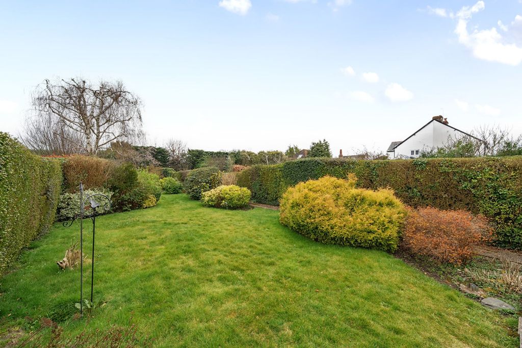 Property photo 2 of 20 Garden
