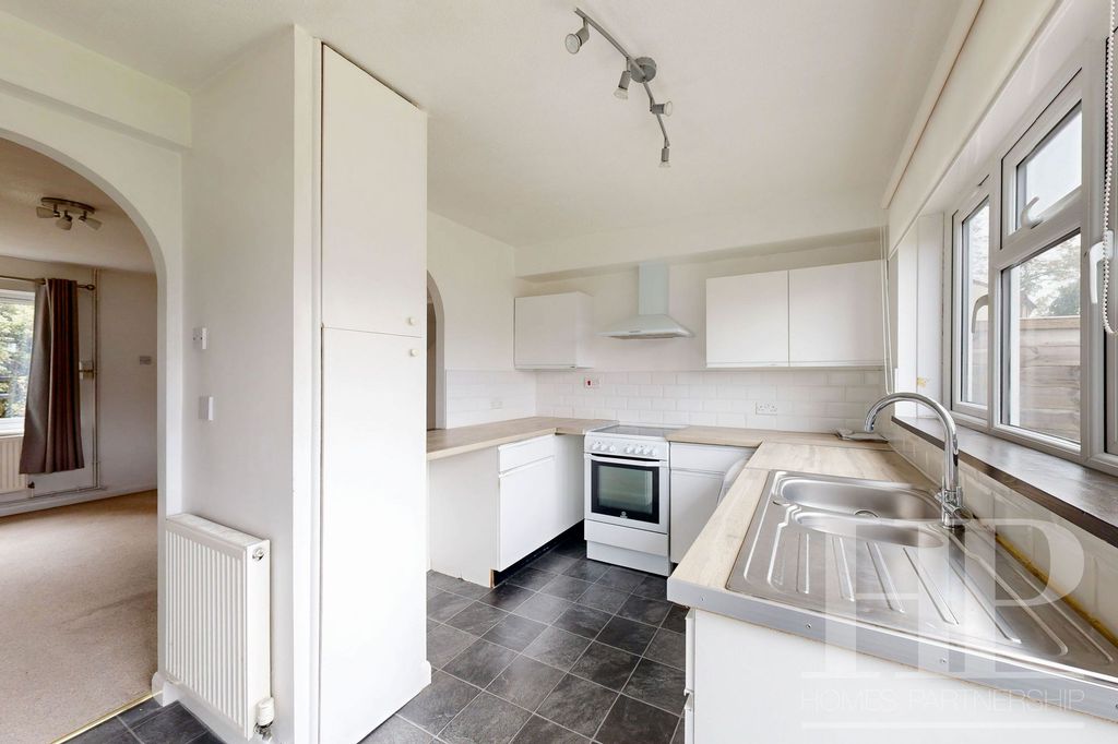 Property photo 3 of 14