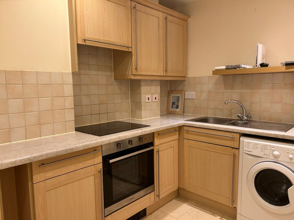 Property photo 3 of 12