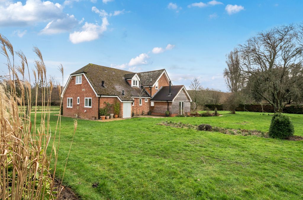 Property photo 3 of 20