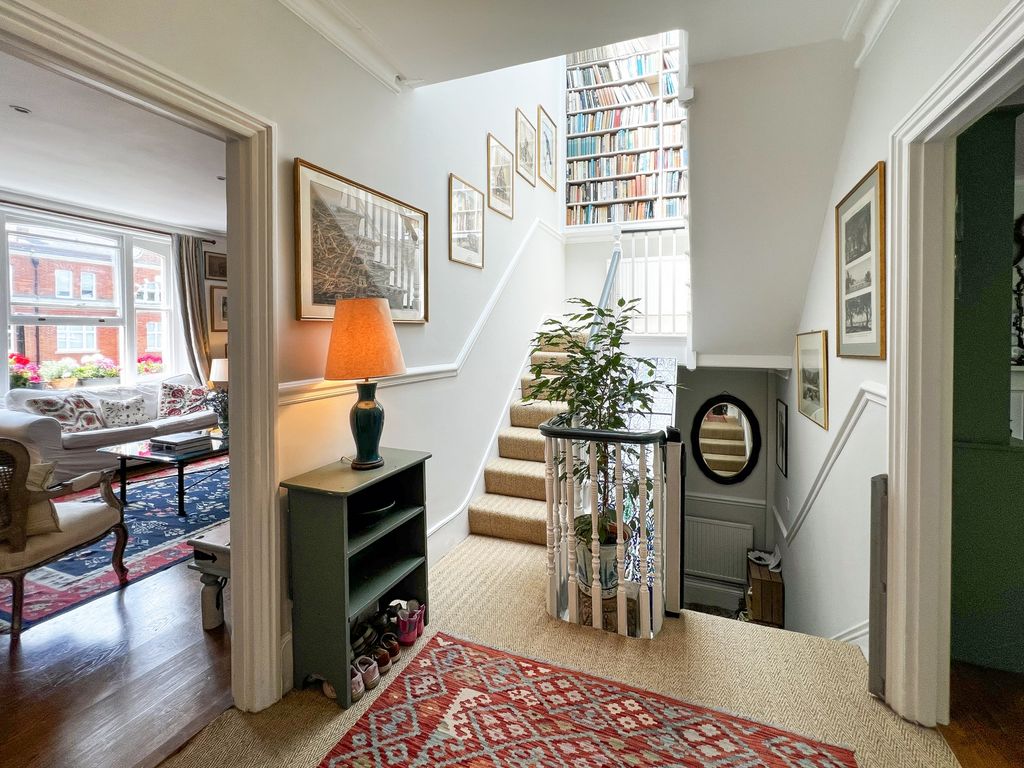 Property photo 2 of 13 Photo 11