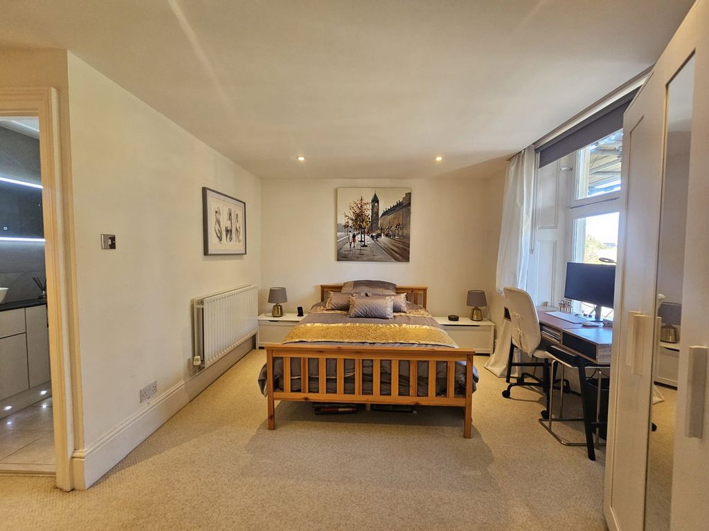 Additional image 14 of 2 bed flat for salePegwell Road, Ramsgate CT11