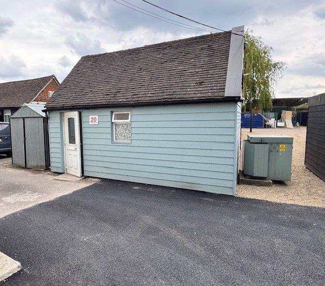 Property photo 1 of 4