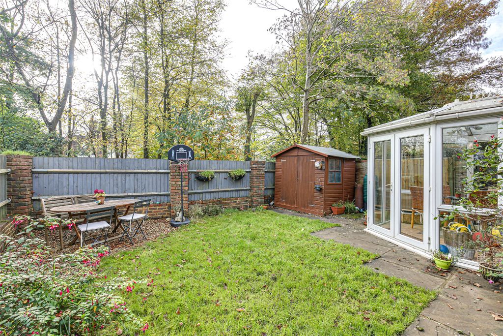 Property photo 3 of 16 Picture No. 18