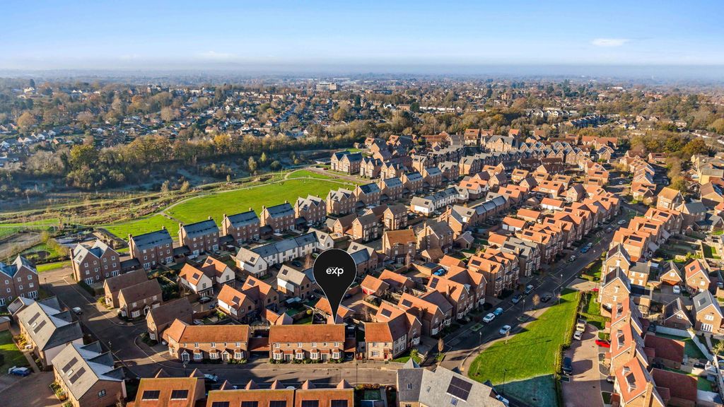 Property photo 1 of 23