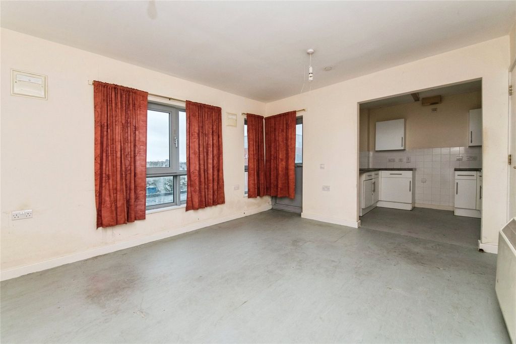Property photo 3 of 9 Picture No. 09