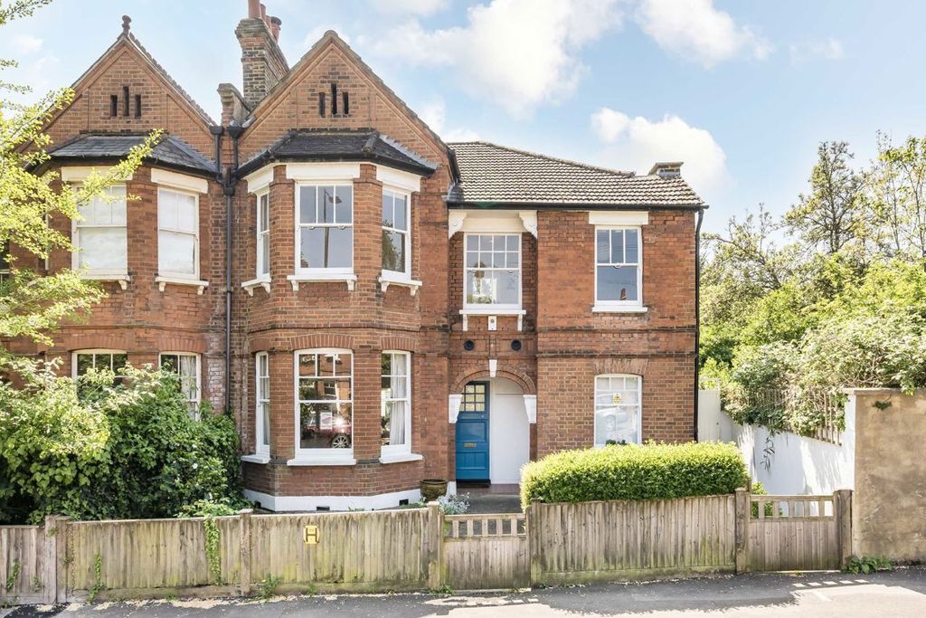 Property photo 1 of 15