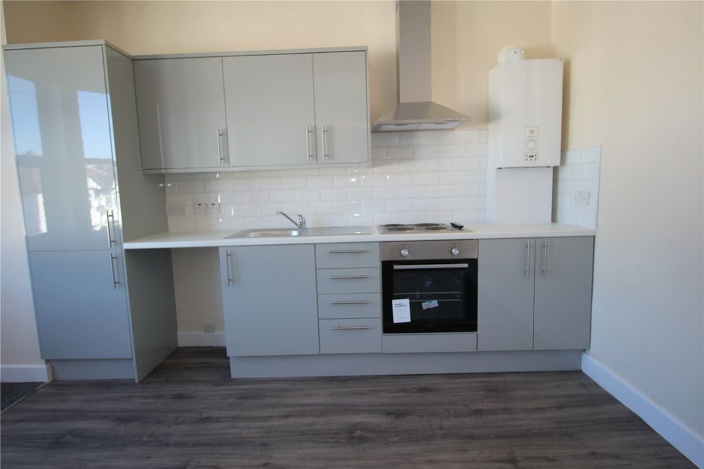 Property photo 2 of 6 Picture No. 04