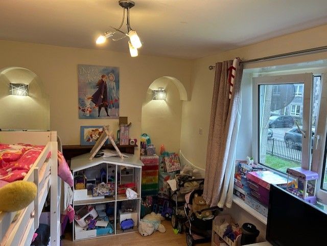 Property photo 3 of 9