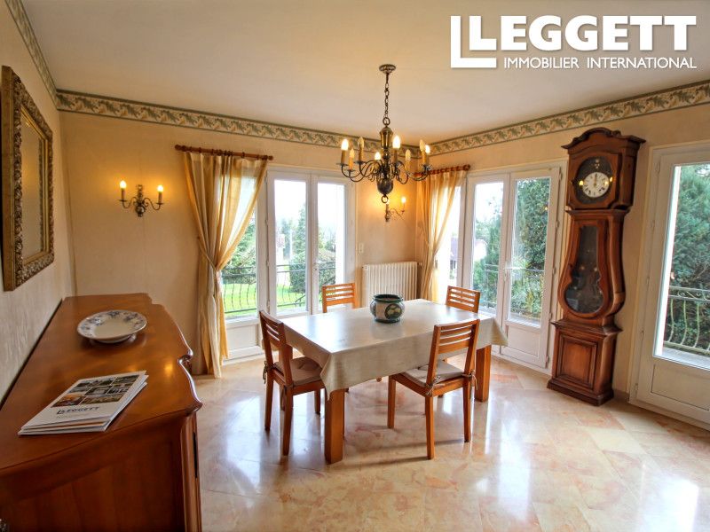 Property photo 3 of 10