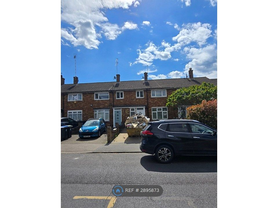 Property photo 2 of 12