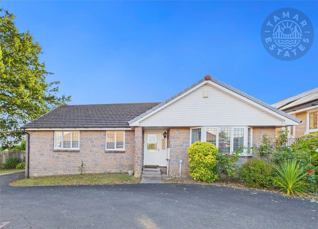 Property photo 1 of 20 Front Aspect