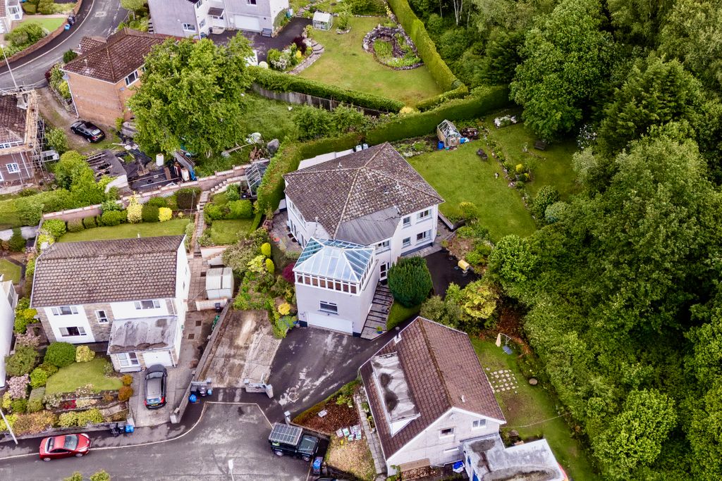 Additional image 40 of 5 bed detached house for saleLakeside Gardens, Merthyr Tydfil CF48