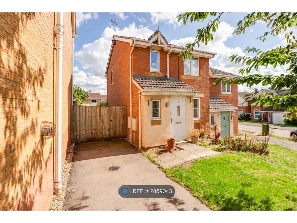 Property photo 1 of 3