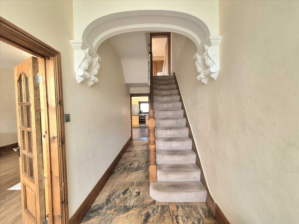 Property photo 2 of 33 Hall
