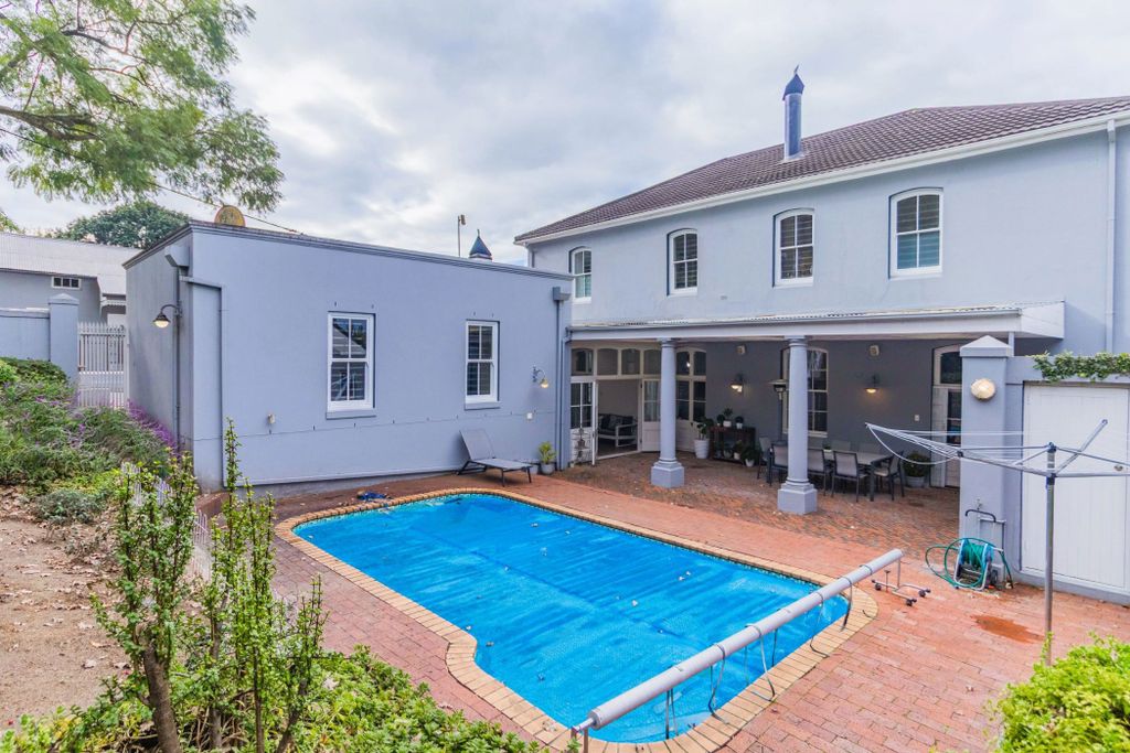 Property photo 3 of 54 Tk1707708