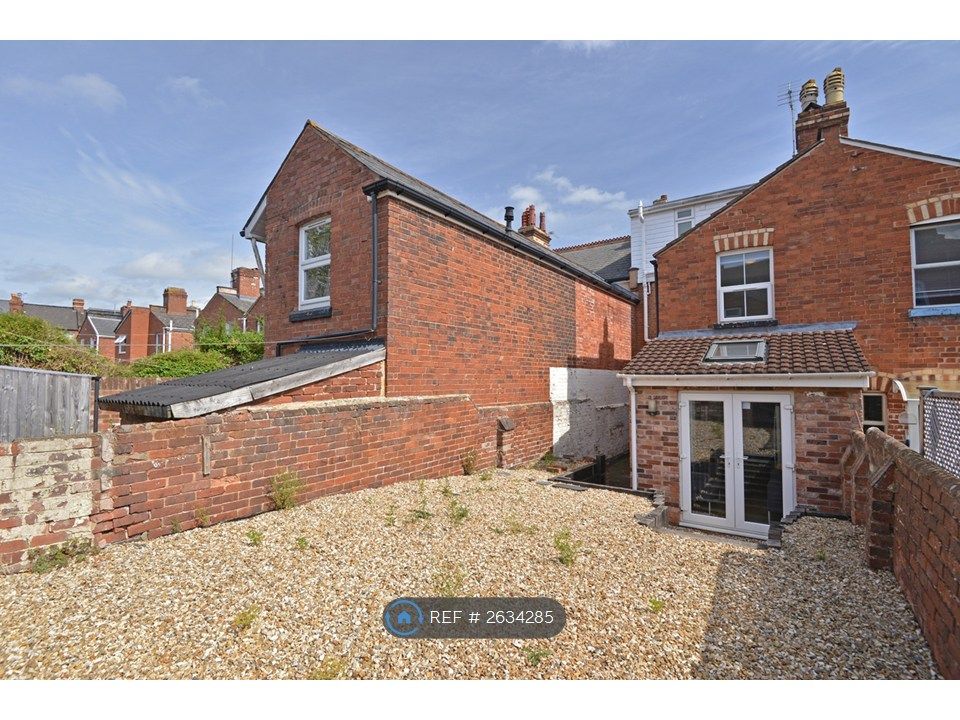 Property photo 3 of 28