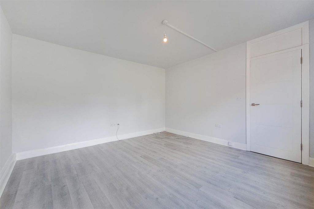 Property photo 3 of 13 3_Reception-0.Jpg