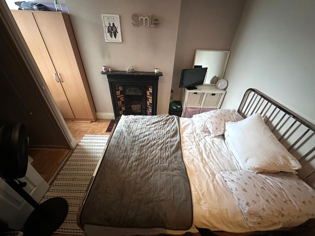 Property photo 2 of 17 Property