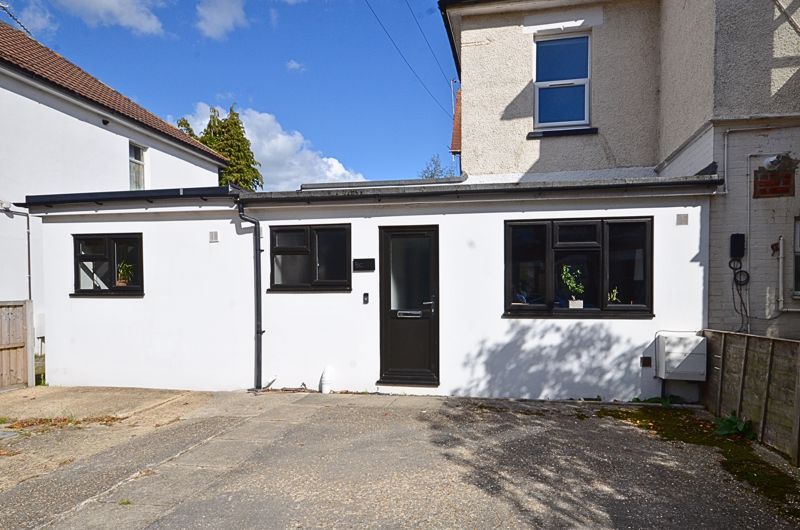 Property photo 2 of 11 Photo 7