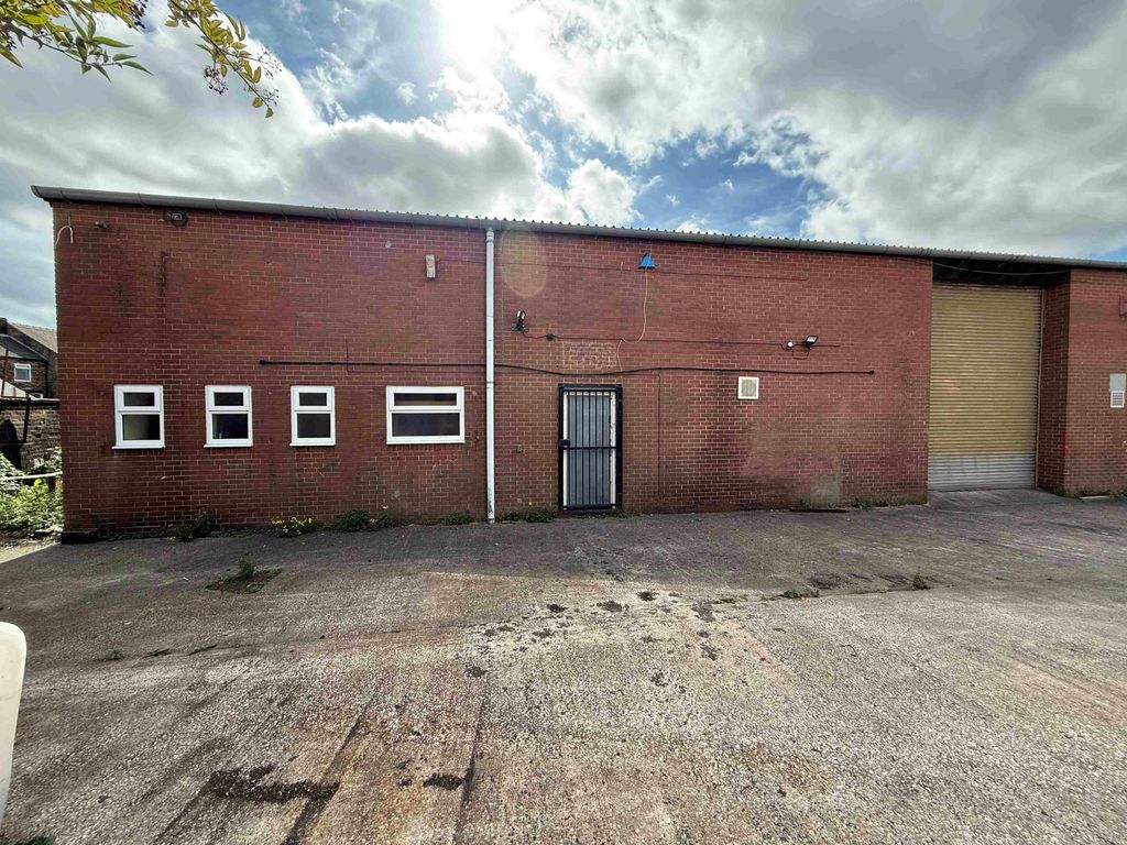 Property photo 2 of 16 Img_1369.Jpg