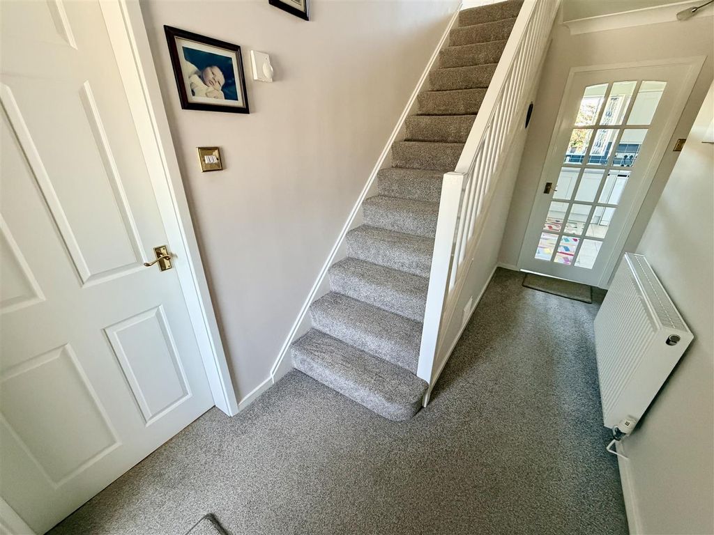 Property photo 2 of 17 Img_0934.Jpeg