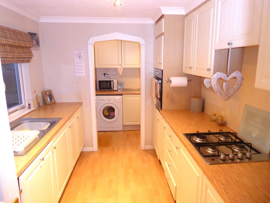 Property photo 3 of 12