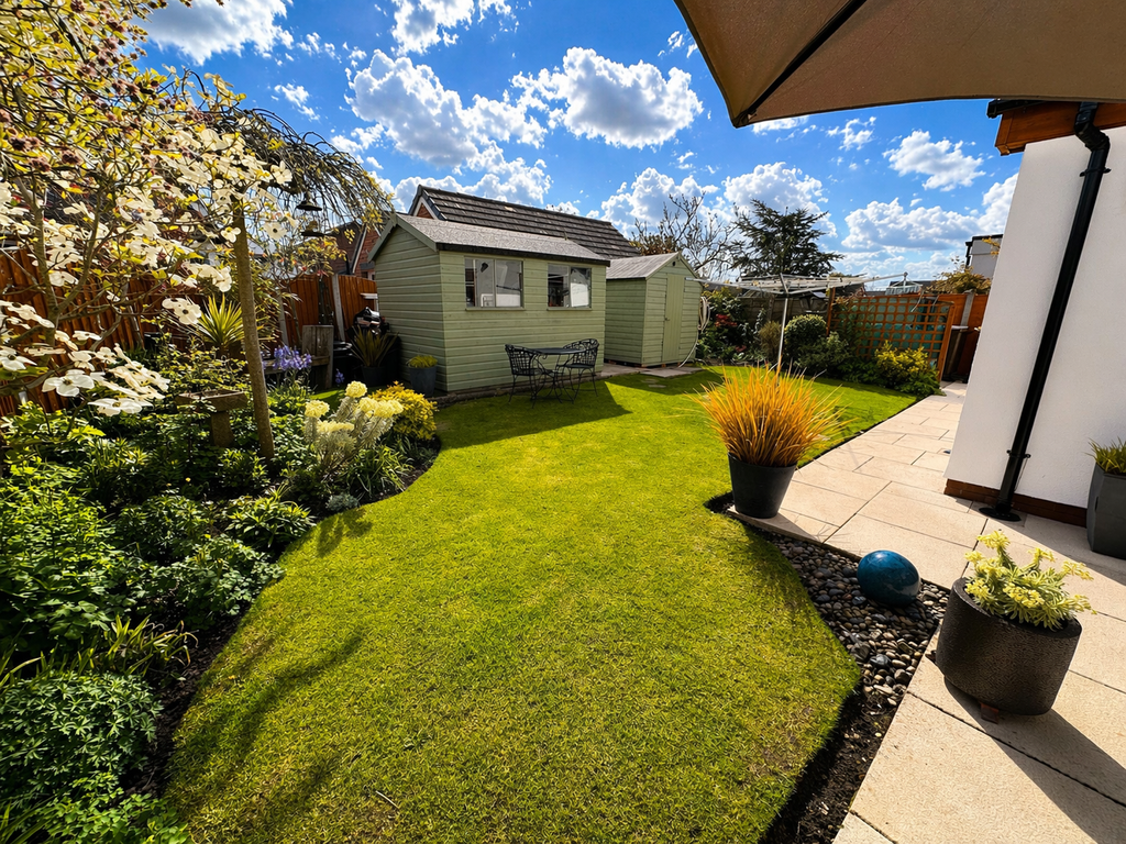 Property photo 2 of 34