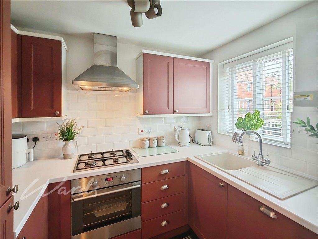 Property photo 3 of 15 Kitchen...