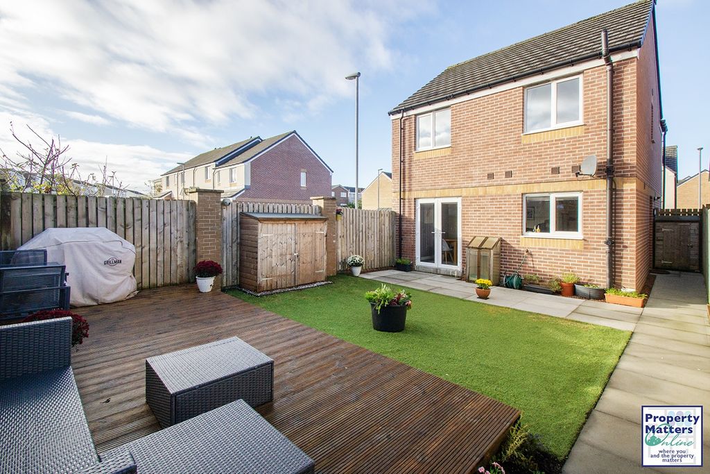 Property photo 3 of 18 Rear Garden