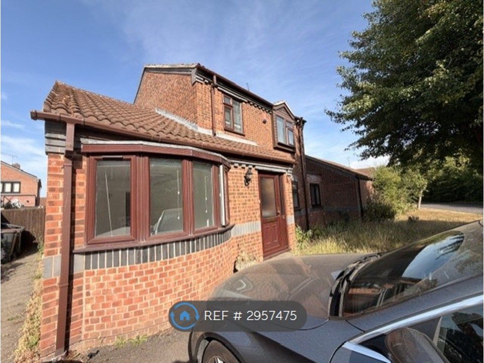 Property photo 2 of 12