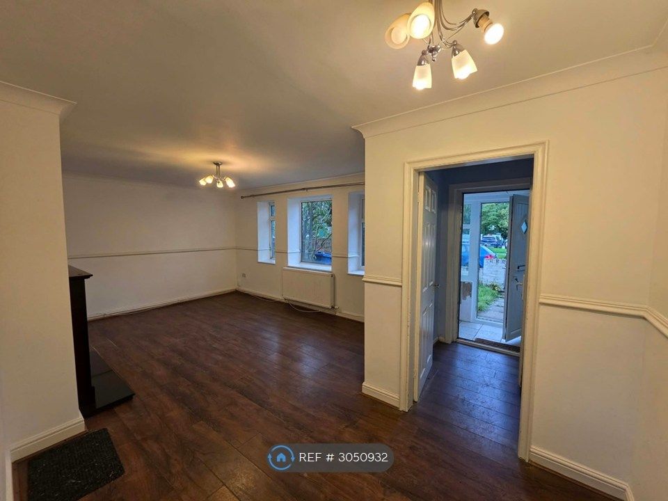 Property photo 1 of 7 Reception