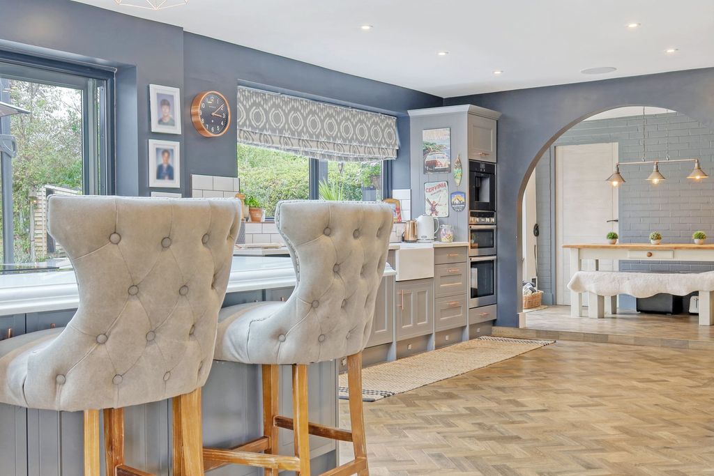 Property photo 2 of 35 Kitchen