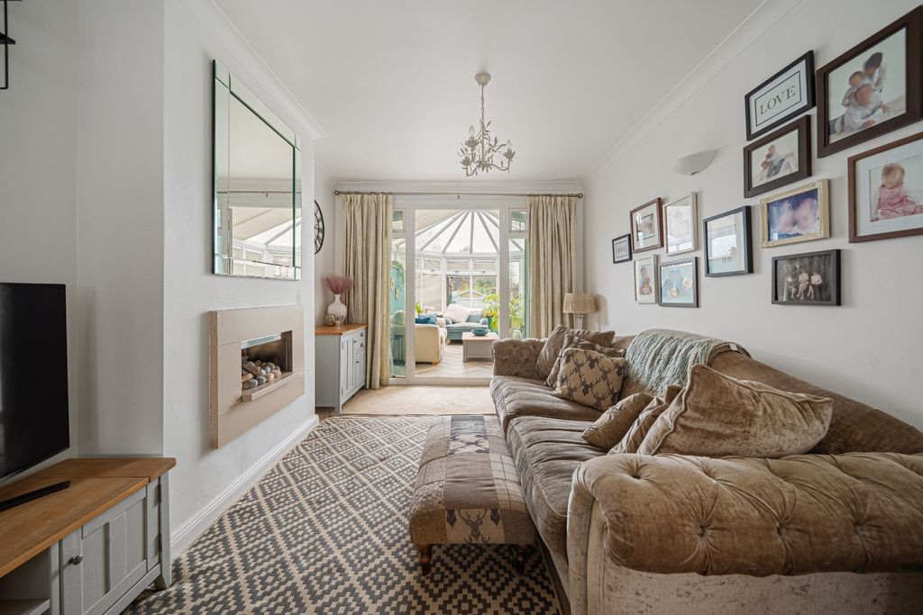 Property photo 3 of 24 4841625