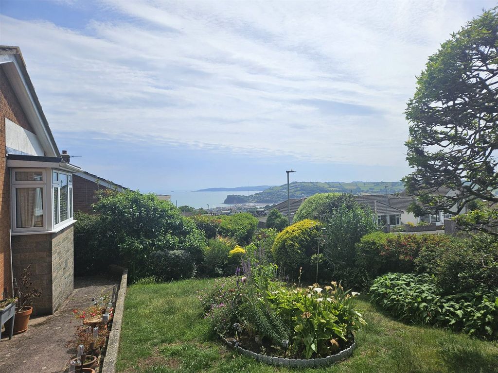 Property photo 3 of 14 Picture No. 04