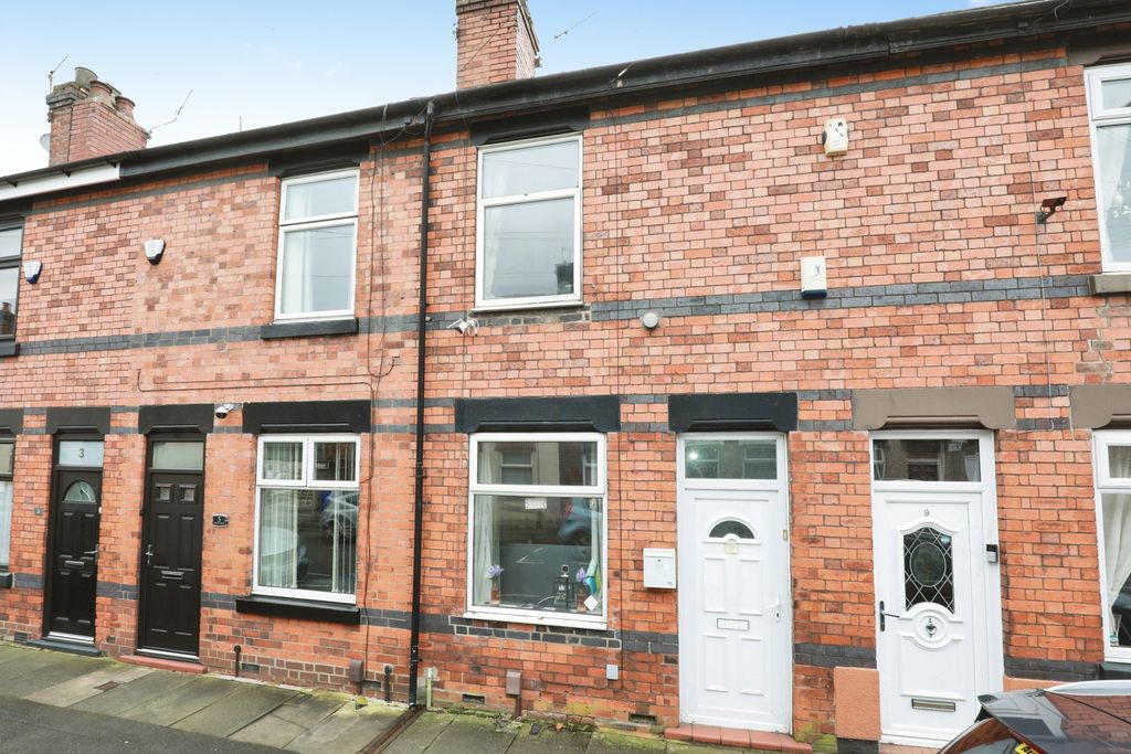 Property photo 1 of 15