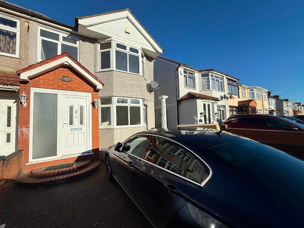 Property photo 1 of 12