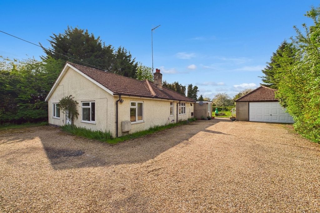Property photo 1 of 26