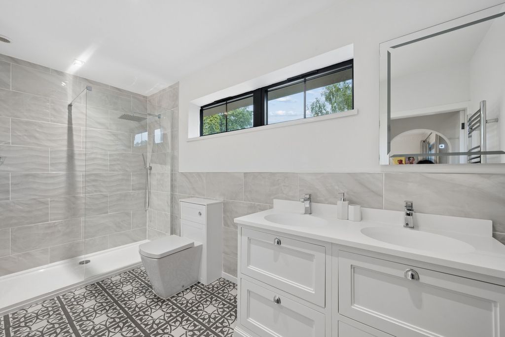 Additional image 23 of 7 bed detached house for saleAlwoodley Lane, Alwoodley, Leeds LS17