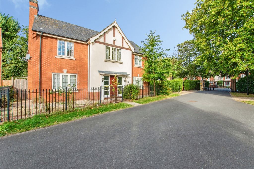 Property photo 1 of 22 Pbox-Img.Jpg