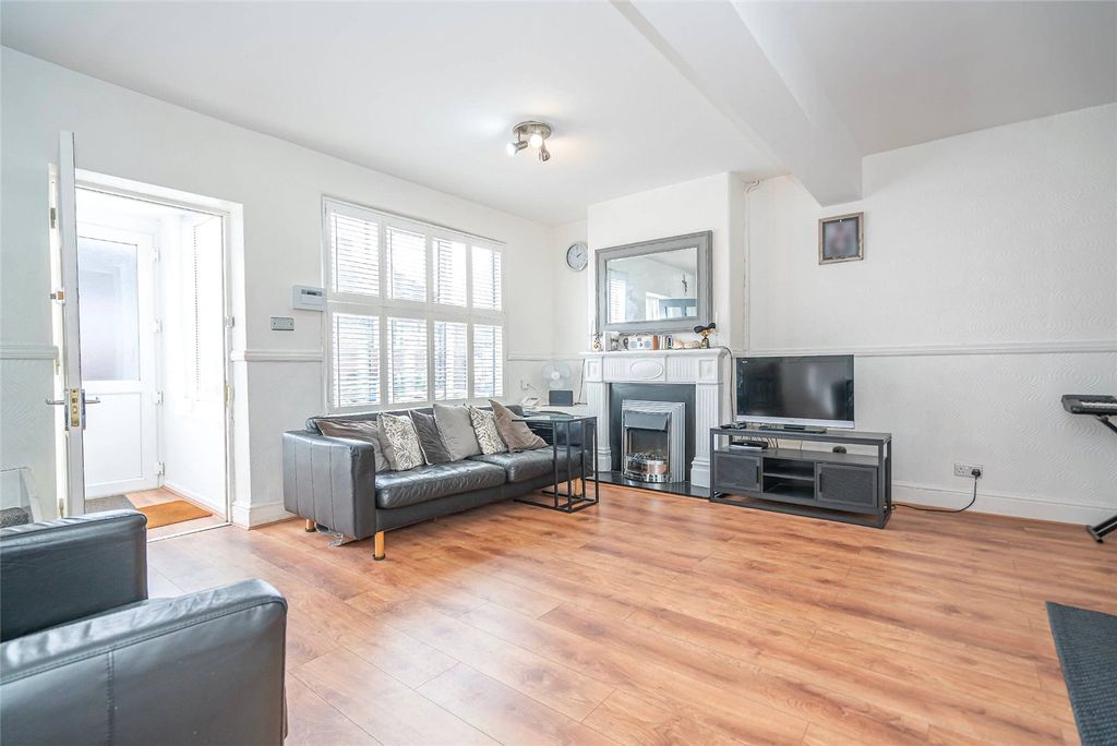 Property photo 2 of 31 Reception A