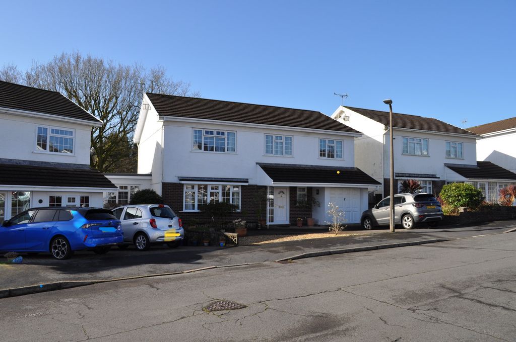 Property photo 1 of 18 Image 1