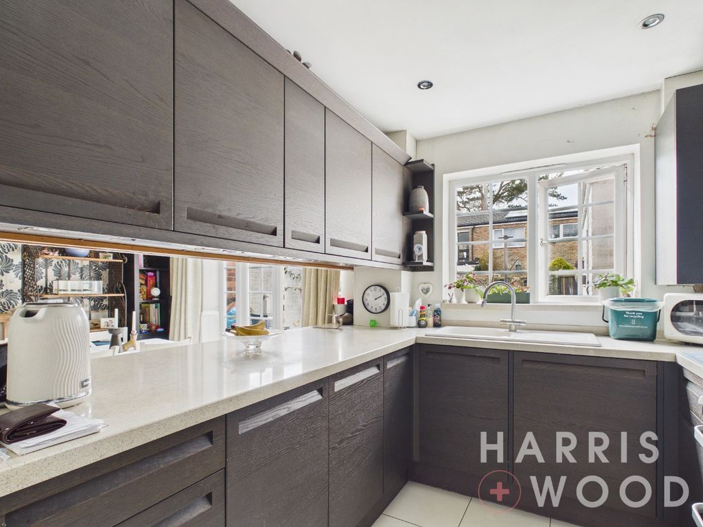 Property photo 2 of 14 5064332