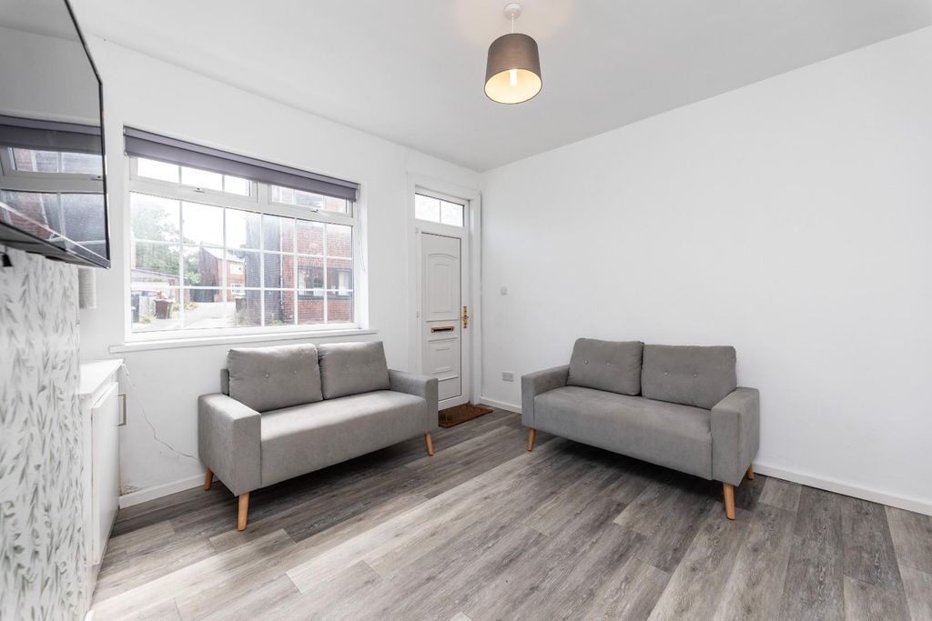 Property photo 2 of 16 5C5A2625.Jpg