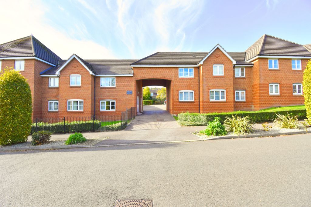 Property photo 2 of 14 Exterior