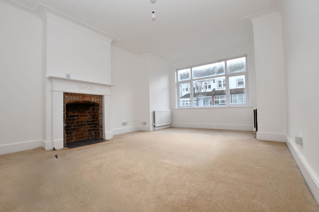 Property photo 1 of 21 1